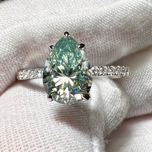 Certified 2CT Pear Green Blue Pistachio Moissanite Engagement Ring