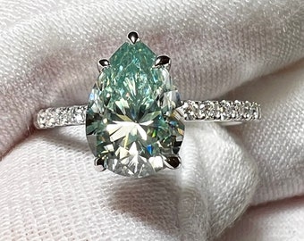 10K White Gold  2CT Pear Green Blue Pistachio Moissanite Engagement Ring