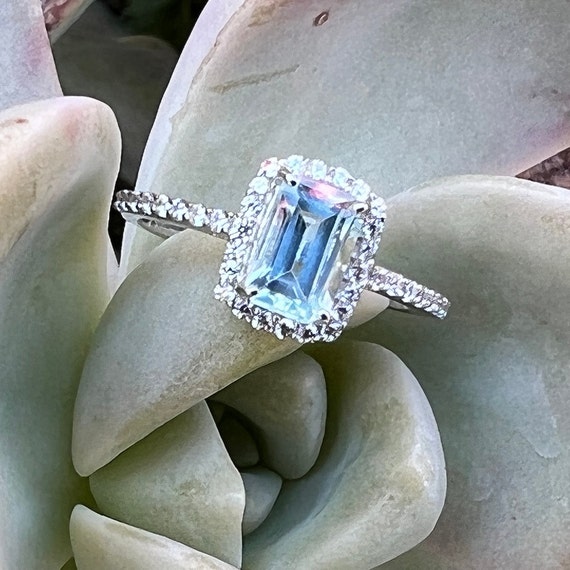 Aquamarine and white sapphire ring sale
