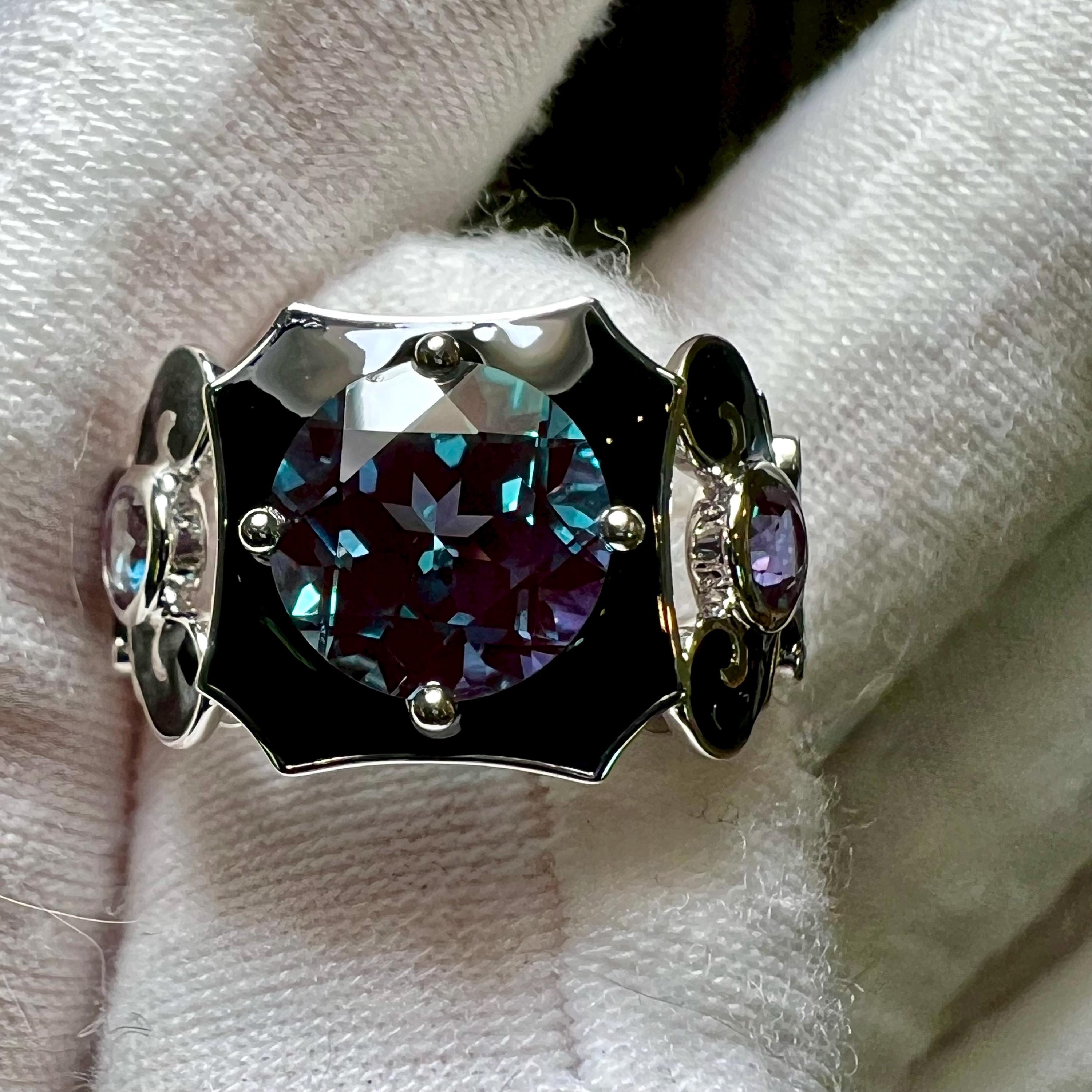 10K Gold French Rococo Lab Grown Color Changing Alexandrite