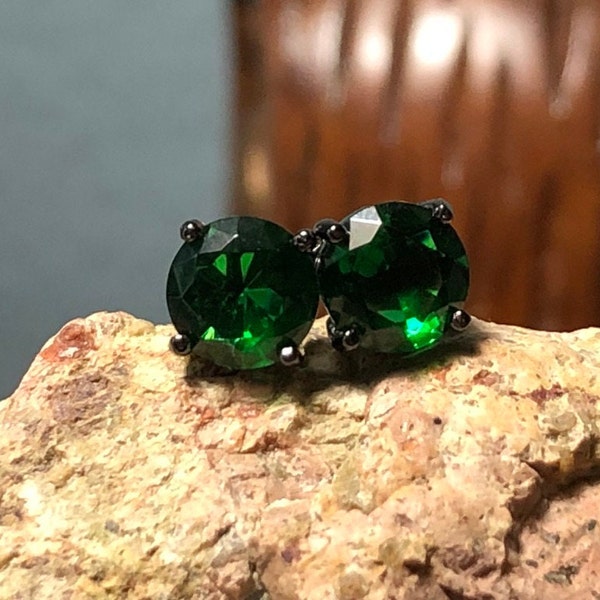 Emerald Green Round Brilliant Cut Black Rhodium Stud Earrings - May Birthstone Gift