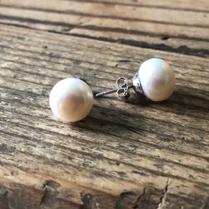 Vintage Genuine 7mm Freshwater White Pearl Stud Earrings