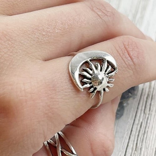 Sun Ring // Silver Sun Ring // 925 Sterling Silver // Sterling - Etsy