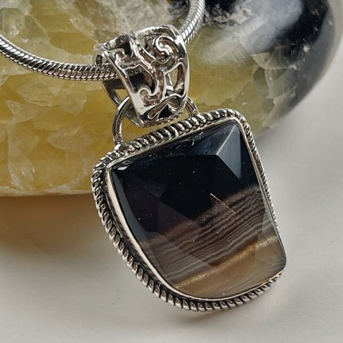 Sterling Silver Banded shops Agate Pendant