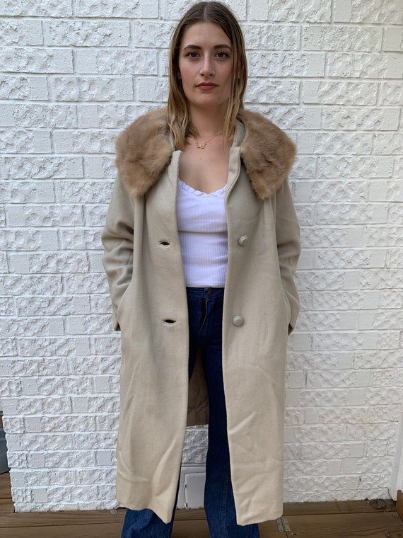 Vintage 1960's Coat with Fur Collar