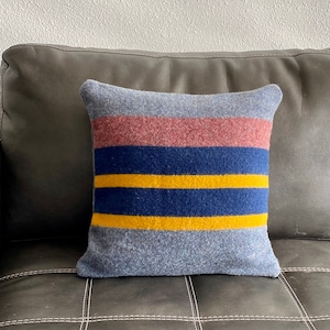 Large Pillow case in Yakima Lake 19”x19” (50x50cm)