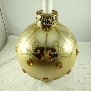 Rare 1960&#39;s Christmas Ornament Table Lamp/Night Light