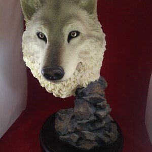 Seltene Vintage David Mark Creations Wolf Büste (Rubin)