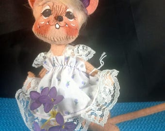 Souris de Pâques ou de printemps Annalee 1999 avec fleur