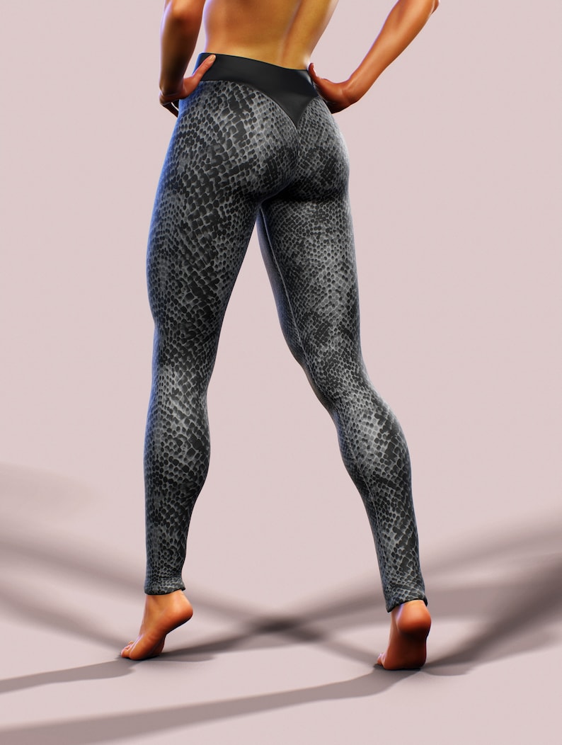 Snakeskin Reptile Men's Leggings main image 1