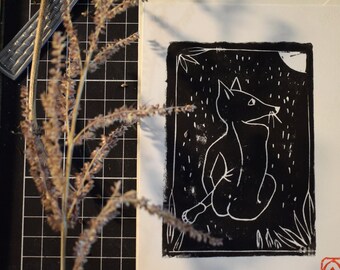 Linogravure d'une femme renard sur carte A6 + enveloppe