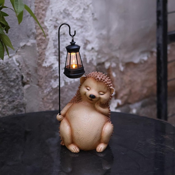 Hedgehog Solar Garden Statue, Resin Animal Figurine with Lantern