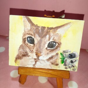 Pintura de arte original de ACEO Gato Arte ACEO Tarjetas Pintura acrílica 3.5 in X 2.5 in Gato Gatito dañino Fondo amarillo