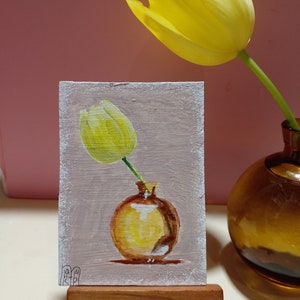 Cuadro original de ACEO. Tarjetas de arte de ACEO. Cuadro acrílico de ACEO. Cuadro original pequeño de ACEO de 6,35 x 9 cm "Tulipán triste".