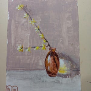 Pintura de arte original ACEO, natureza-morta com ramo de forsítia, cartões originais, pequeno acrílico Aceo, 3,5 x 2,5 pol., flores em um vaso