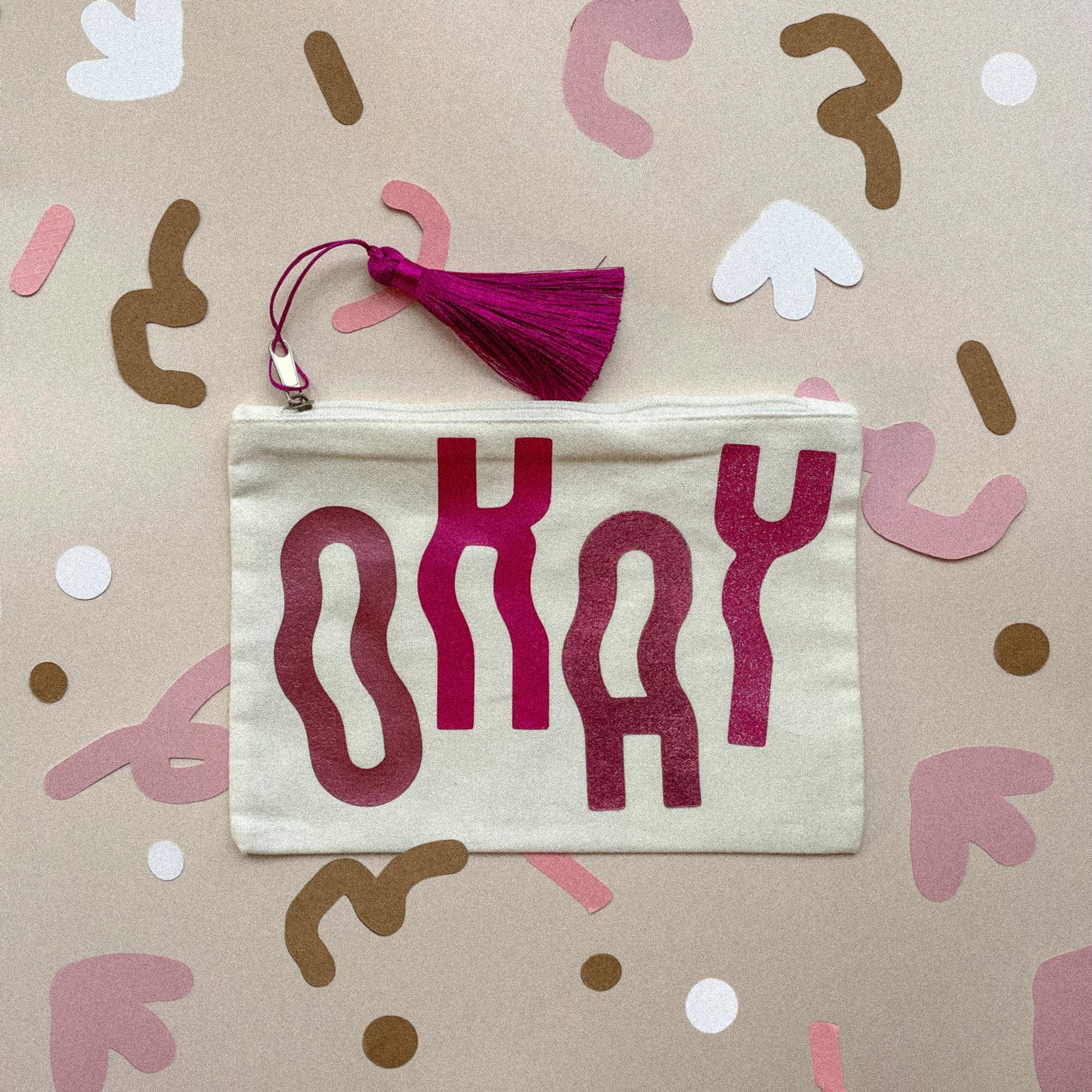 Trousse à Message, Pochette Message Typo Font, Pompon, Okay