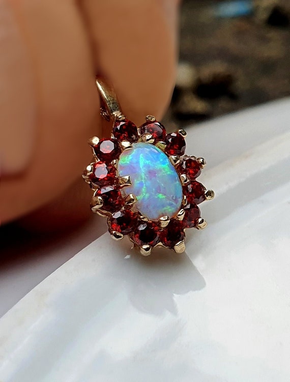 STUNNING Vintage Solid 9ct Gold Opal Cluster Pendant Etsy