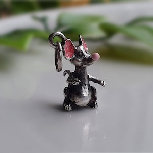 HIGHEST QUALITY Vintage Silver Enameled MOVING Rat / Mouse Charm, Vintage Articulated Silver Charms, Silver Rat Charms, Silver Mouse Charm h