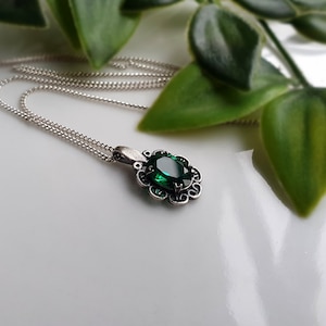 TRULY STUNNING Vintage Silver Emerald Pendant, Vintage Sterling Emerald Pendant, Sterling Silver Emerald Pendants, Emerald Necklace {f}