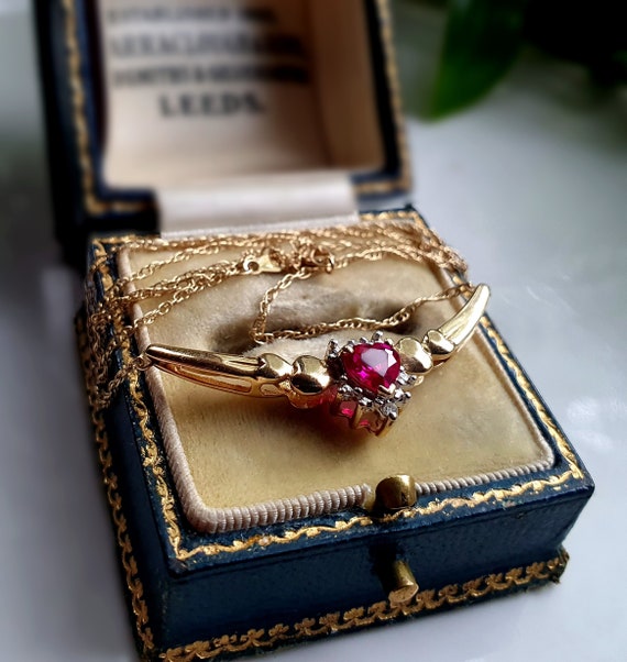 AMAZING Genuine Vintage 10ct Gold Ruby and Diamon… - image 1