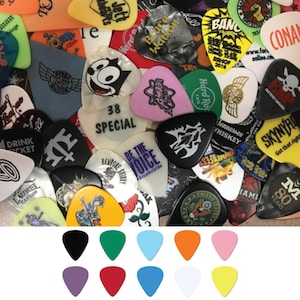 100 Custom Photo Guitar Picks - V-Resin Plectrums