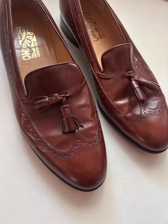 Salvatore Ferragamo Mens Brown Leather Kiltie Tassel Loafers  display picture 3