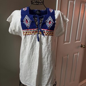 Vintage Tunic. Made in India. Size Small. Excellent Condition.