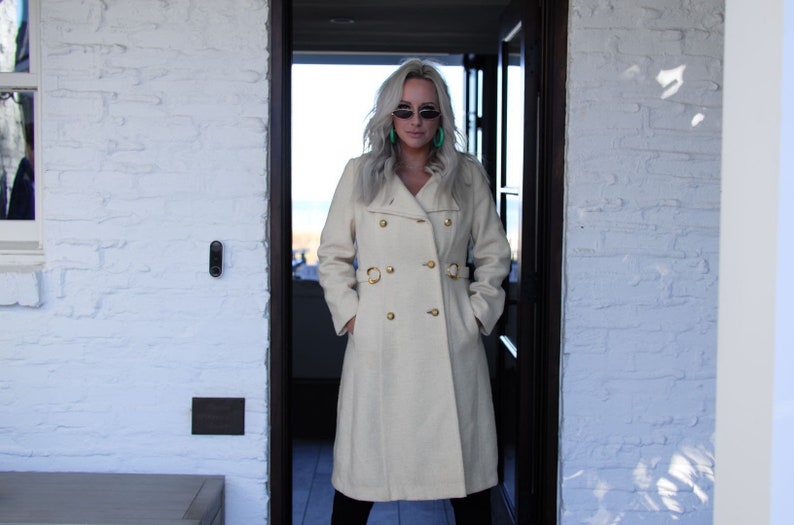 RARE I. Magnin & Co. 50s/60s Vintage Union-Made cream winter coat. image 1