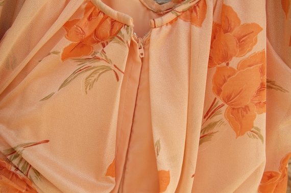 RARE handmade Vintage 1950's-1960's Peach floral … - image 8