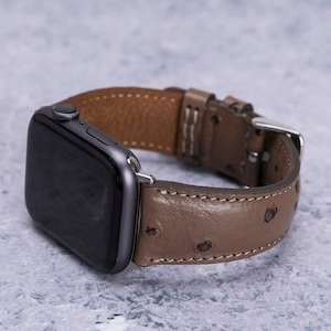 Ostrich Pattern Brown Leather Apple Watch Band 38mm 40mm 41mm 42mm 44mm 45mm Women Men, Engraved iWatch Strap Series 9 8 7 6 5 4 3 SE Ultra