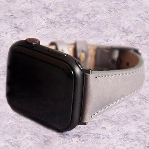 Slim Women Leather Apple Watch Band Series 10 9 8 7 6 5 4 3 2 SE, Engraved iWatch Strap 49mm 46mm 45mm 44mm 42mm 41mm 40mm, Mom Girlfriend