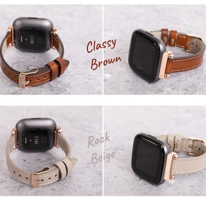 Op de afbeelding: Twee leren horlogebandjes voor een smartwatch. Het bandje links is lichtbeige en het bandje rechts is bruin. De tekst "Rock Beige" staat links op de afbeelding en de tekst "Classy Brown" staat rechts op de afbeelding.
