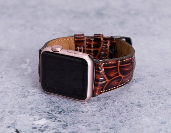 42MM Embossed Croc Apple Watch Croc-Embossed Leather Apple Watch Band main image 3