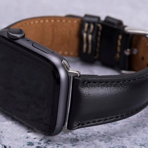 Puur zwart lederen Apple Watch-band 38 mm 40 mm 41 mm 42 mm 44 mm 45 mm 46 mm 49 mm, gegraveerd iWatch-bandje serie 10 9 8 7 6 5 SE Ultra cadeau mannen vader