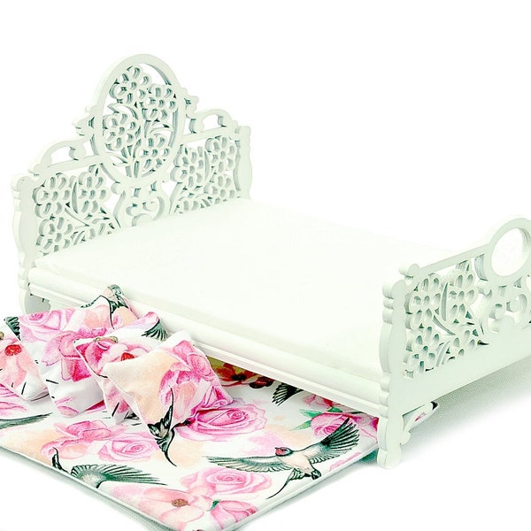 1:6 scale Double Bed "JESSICA" With or without bedding / bed for 12 inch dolls / ,bjd , blyth