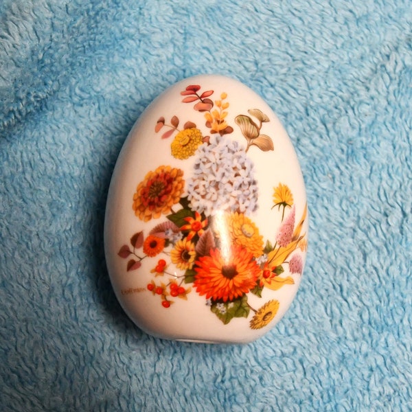 Vintage 1987 Avon Gifts Of Nature - Autumn's Color Porcelain Egg / Hyacinth, Marigolds, Daisies/Flowers - Signed by E Hoffmann - 2 Available