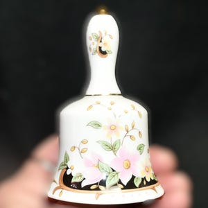 Vintage Countess Bell Fine Bone China-made in England-flowers on Both ...