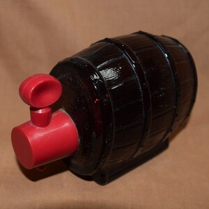 Vintage Avon &quot;On Tap&quot; Amber Whiskey Barrel Decanter With Red Tapper - Wild Country After Shave - Empty