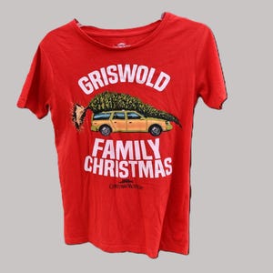 National Lampoon&#39;s Griswold Family Vacation Warner Brothers T-Shirt - Family Truckster With Christmas Tree On Top Graphic - Size Small