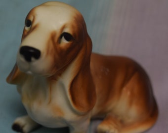 Vintage Lefton (?) Ceramic Hand Painted Basset Hound Dog Figurine - #E-3302