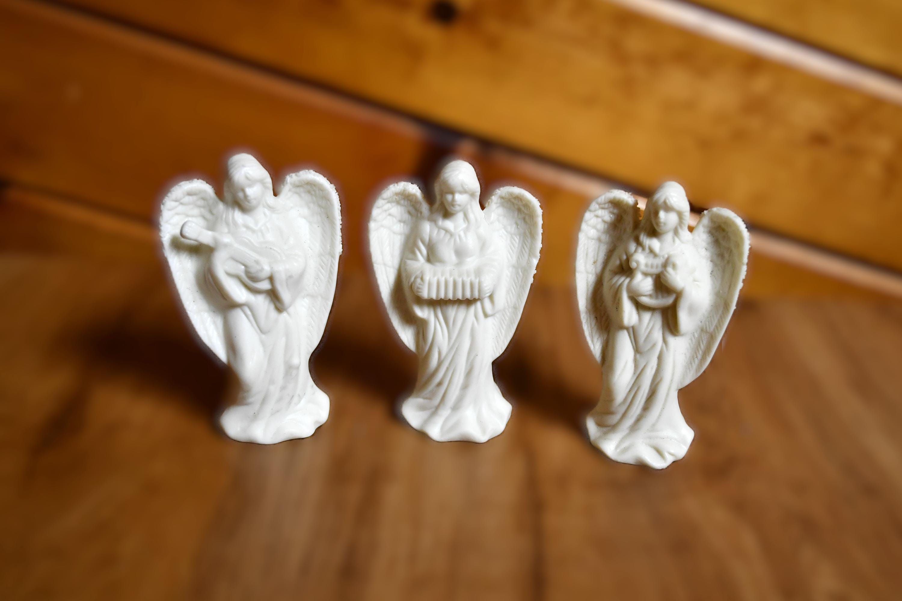 Vintage Ceramic Angel Figurine - Etsy