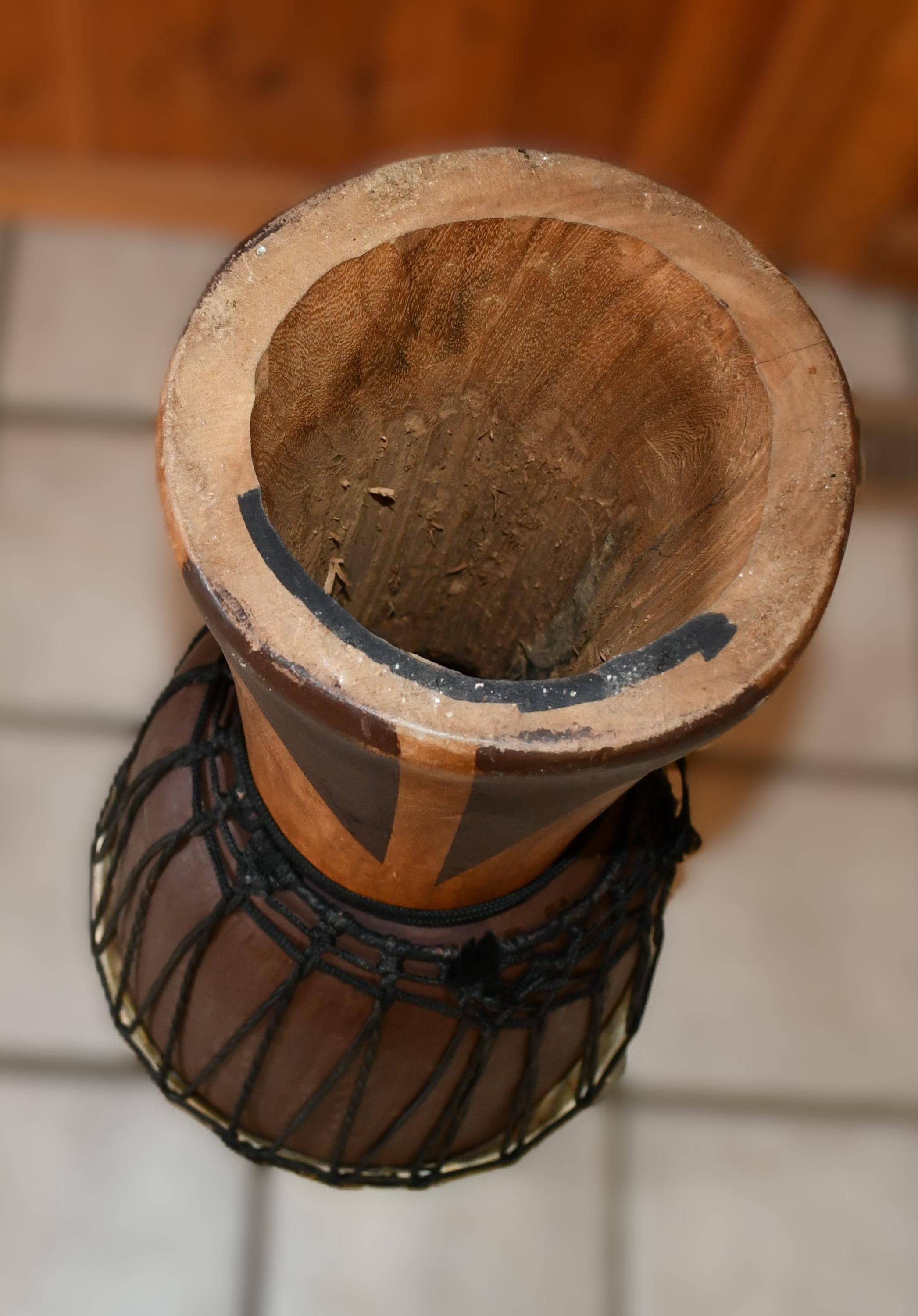 ヴィンテージ 2 フィート 西アフリカ ジャンベ (?) スキン ゴブレット