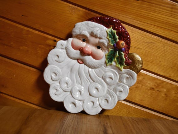 Fitz And Floyd Ceramic Christmas Santa Claus Plate / Candy Dish / Cookie Tray - This Piece Measures Approximately  9" x 8.5" - EUC