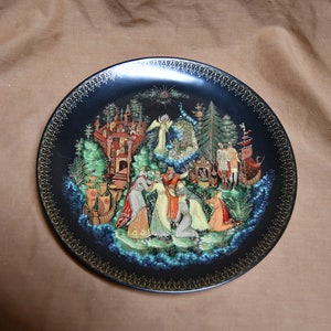 Vintage  Russian Legends Bradford Exchange - Numbered 8353 A / Signed Tianex Plate / Bradex No. 60-V25-1.6 - Angel, Tower, Boat / 1989