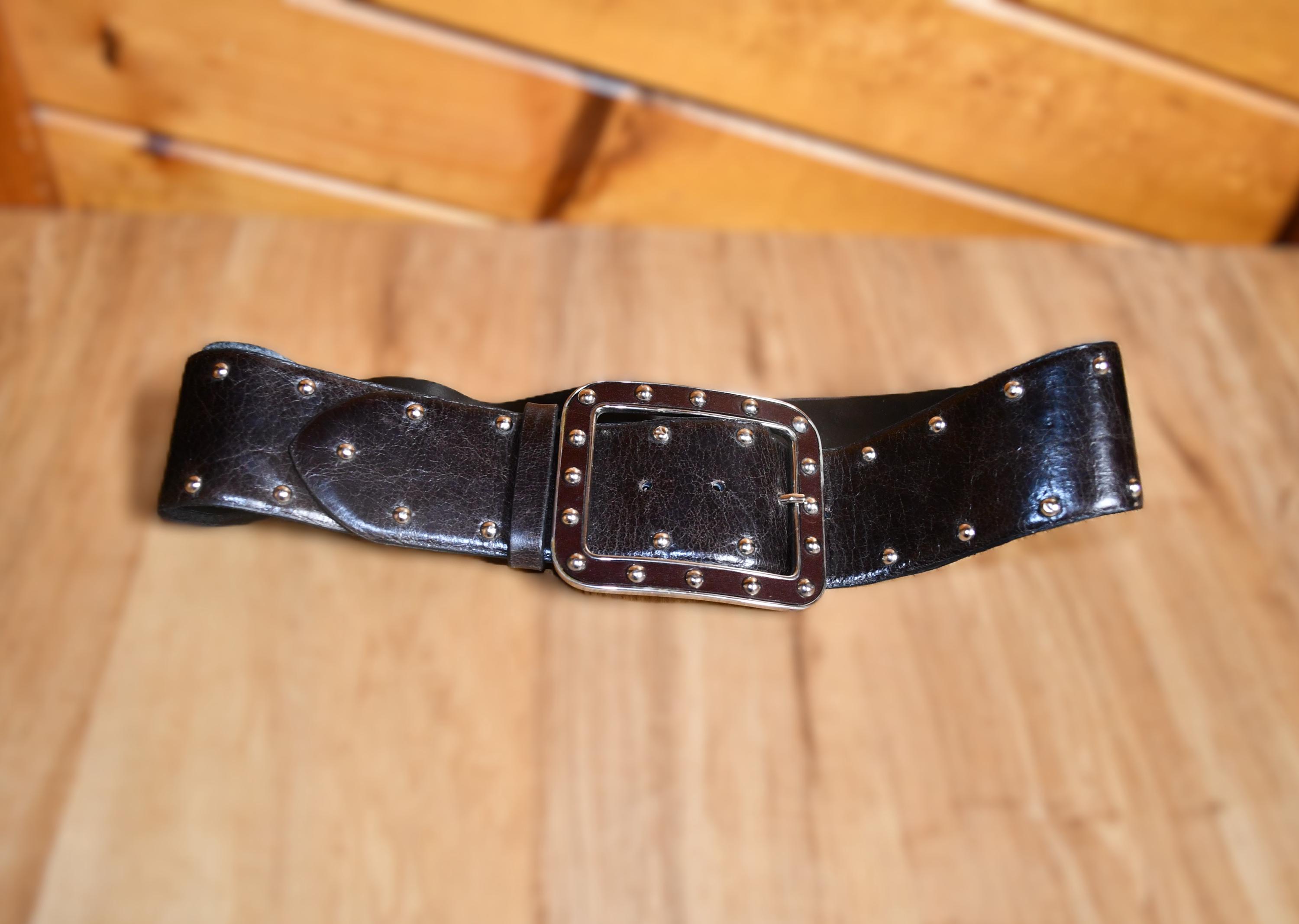 Richard Gampel Leather Floral Belt with Ibel Flower Buckle Size 32 Richard Gampel Womens Sz 32 Brown Leather Belt Silver Tone  main image 4