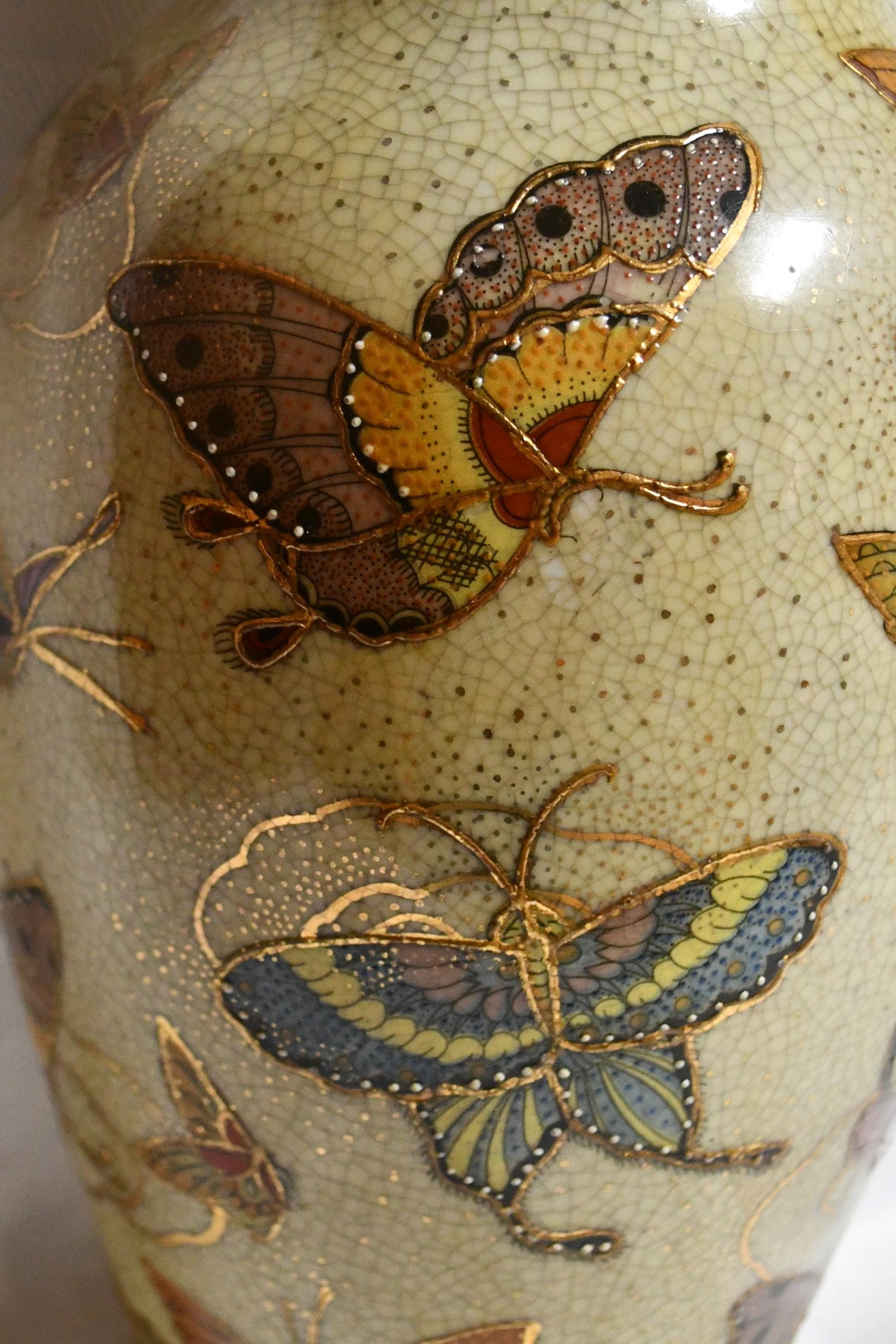 Vintage Chinese Hand Painted Butterflies Satsuma Moriage