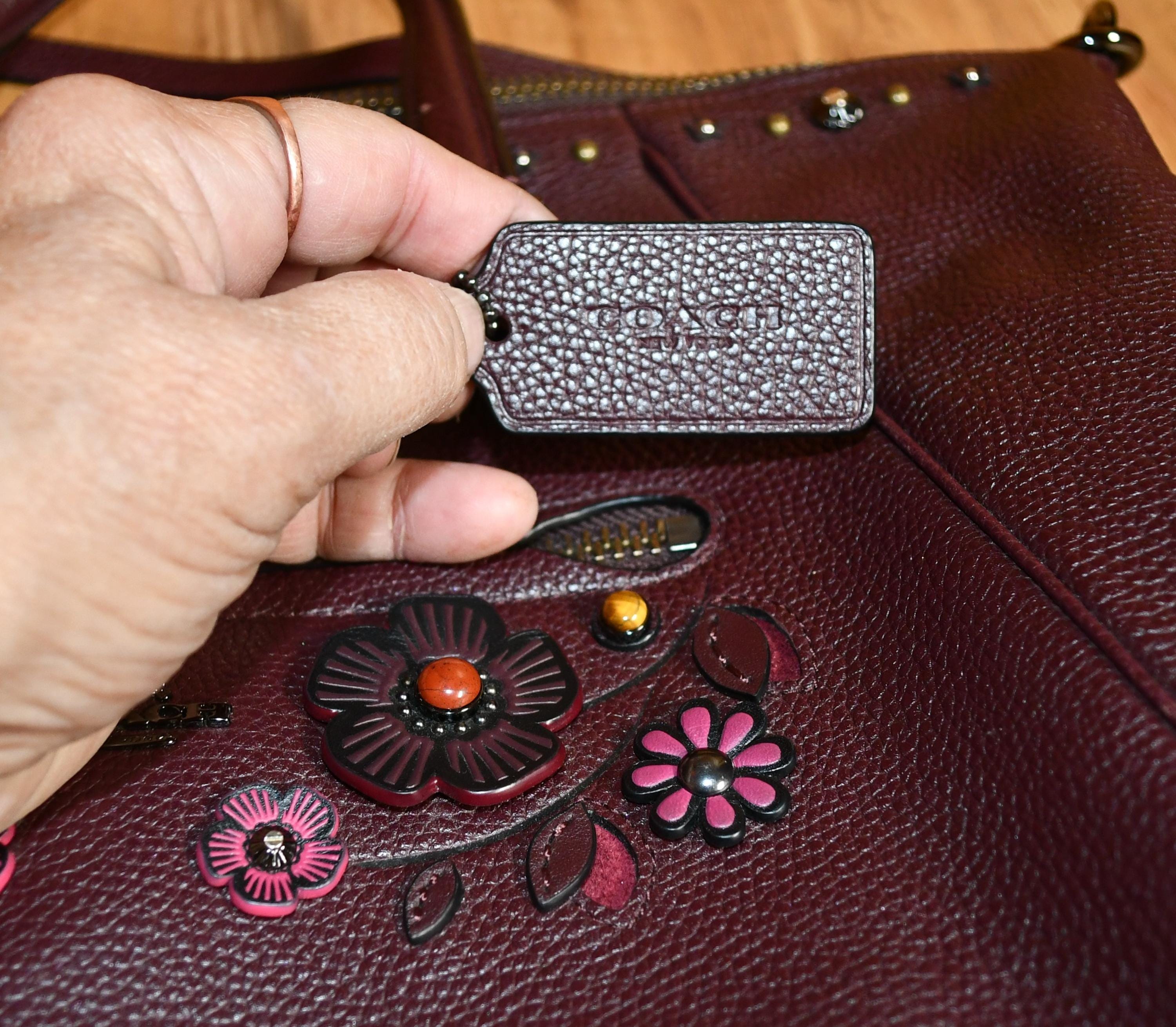 今週だけ安 Y2K COACH Willow Floral Bag Charm 【公式通販】