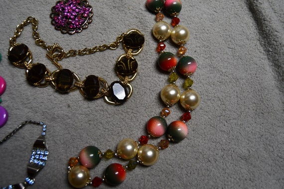 Vintage Costume Jewelry Necklace Lot of Seven - A… - image 6