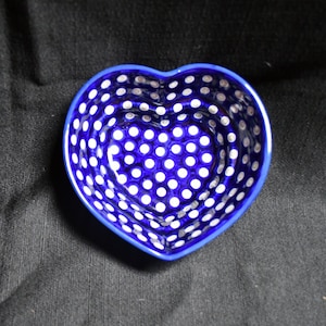 Vintage Polish Pottery Flowering Peacock Heart Shaped Bowl - Marked Boleslawiec / Hand Made In Poland / 286