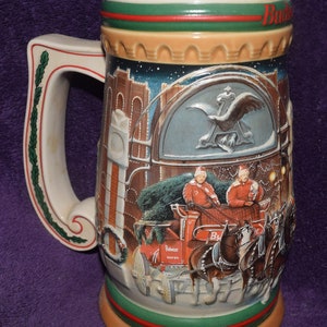 Anheuser Busch Budweiser Vintage Holiday Stein Vintage 1997 - Home For The Holidays  CS313